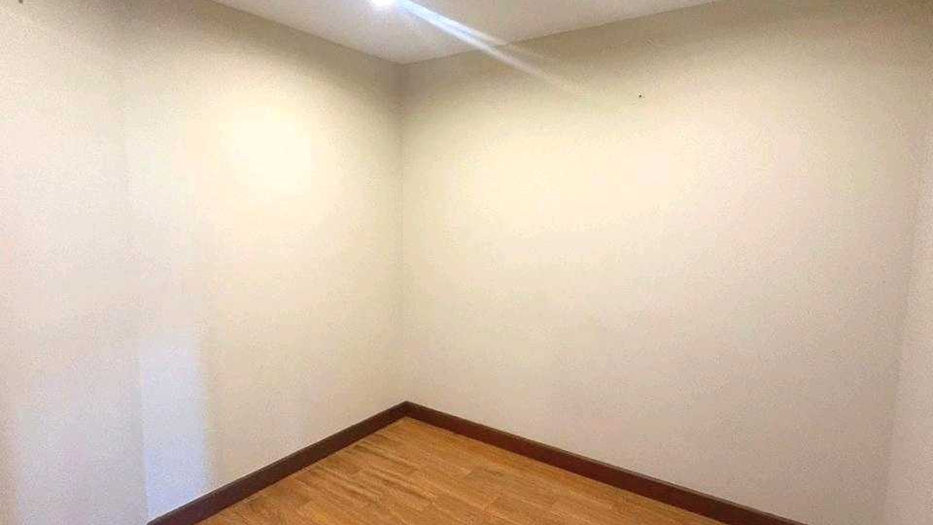 APARTAMENTO EN ALQUILER???? Edificio Milenia, zona 10 - Miniatura 5