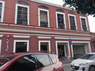 Renta de Local con oficinas en  zona 1 Ciudad - 4