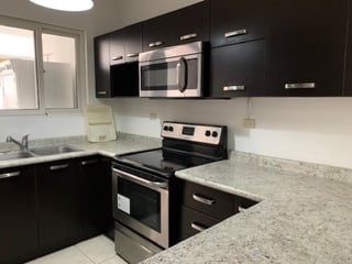 Venta de Apartamento Equipado en Zona 14 La Villa - 5