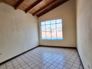 En Renta local en Zona 1 de Quetzaltenango - Image 6