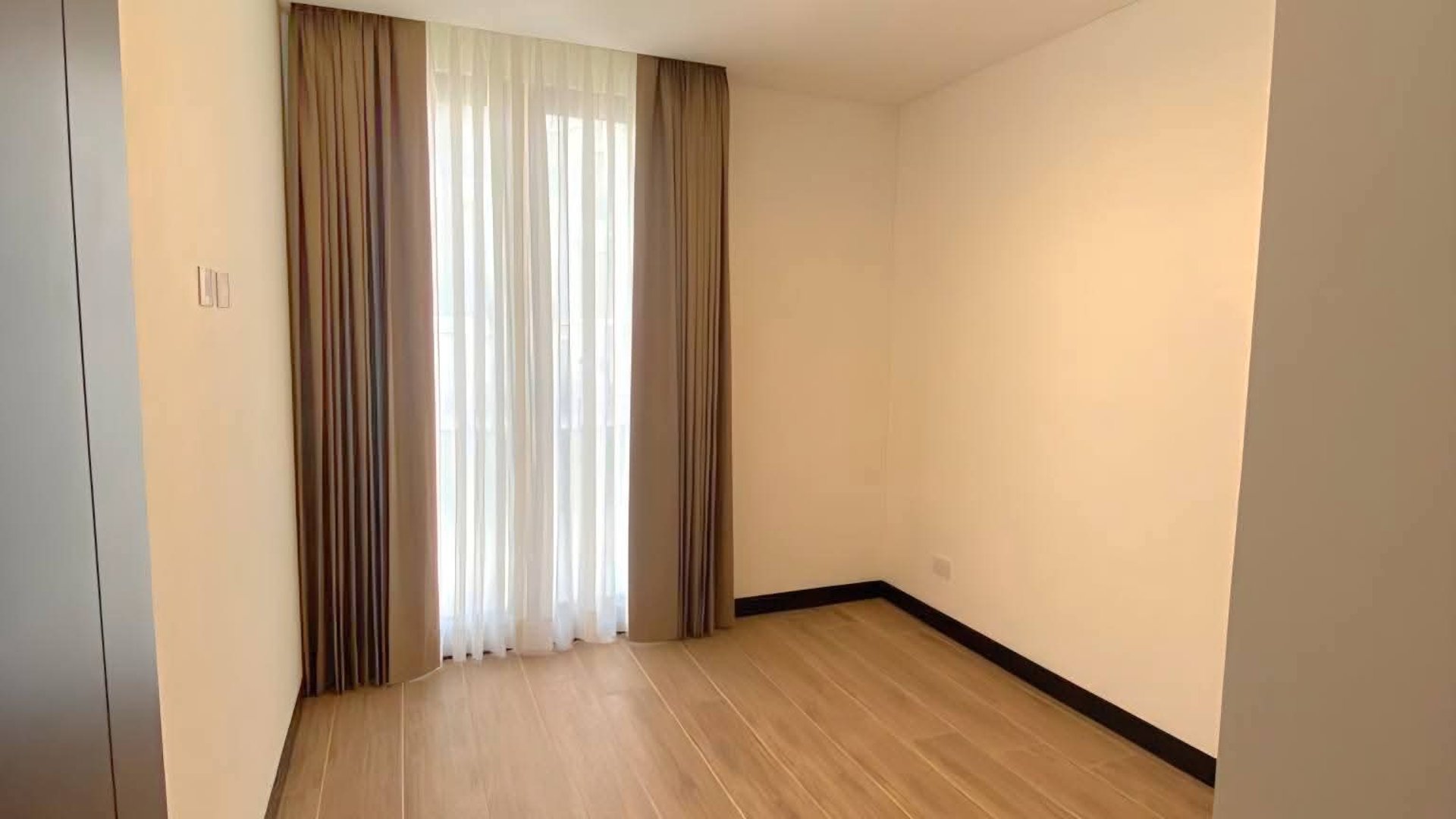 Apartamento Renta en Lirios de Cayalá zona 16 - Miniatura 9