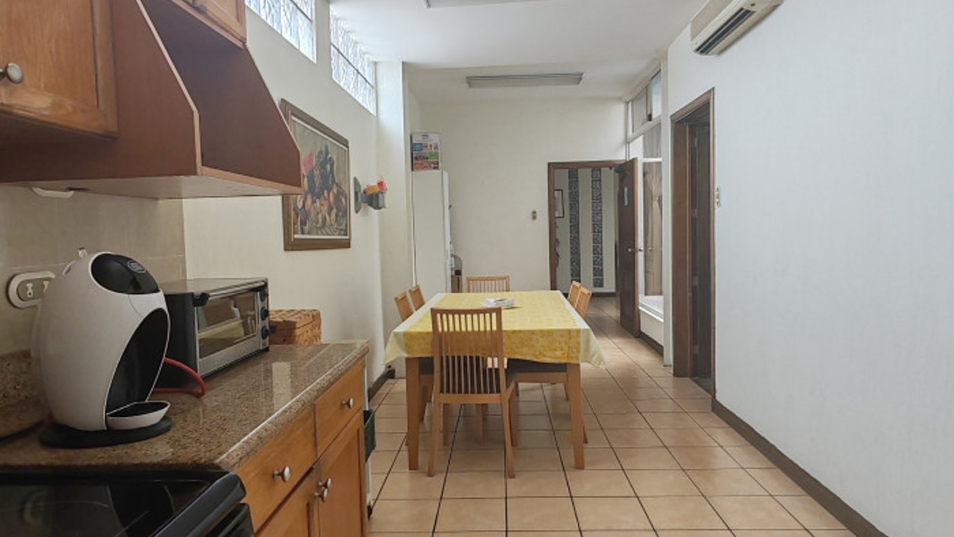 Casa en renta para oficinas en zona 15 el maestro 2 - Miniatura 7