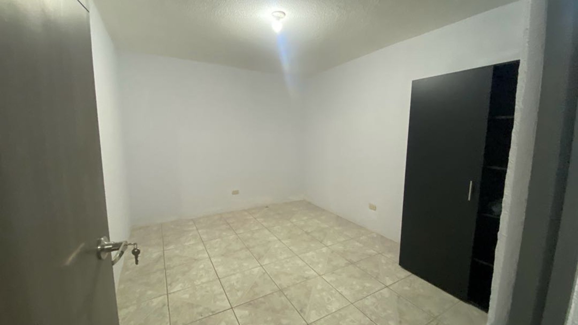 Apartamento en Renta en Granai II Zona 11 - Miniatura 8