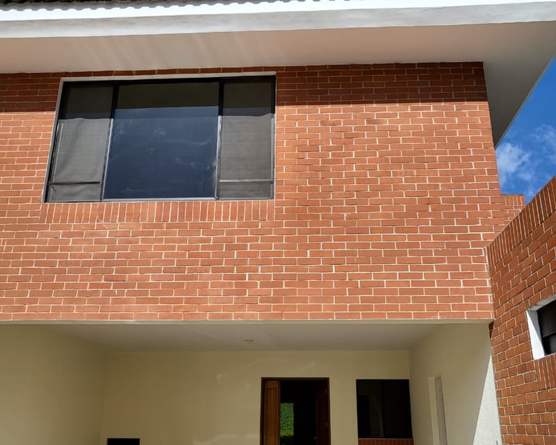 Casa en alquiler de 3 habitaciones en Alamedas de San Isidro zona 16