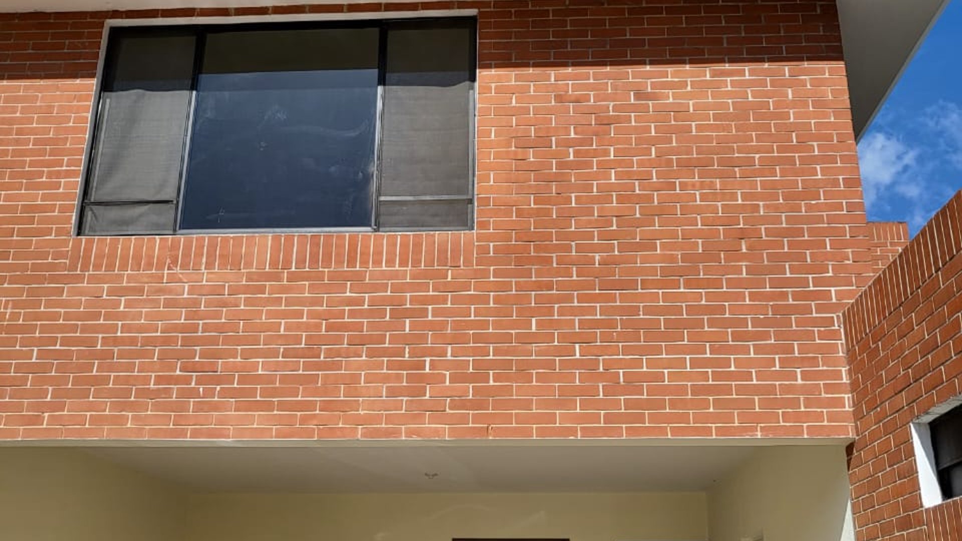 Casa en alquiler de 3 habitaciones en Alamedas de San Isidro zona 16