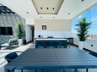 ALQUILER DE MODERNO APARTAMENTO - BONA 10, ZONA 10  - Image 14