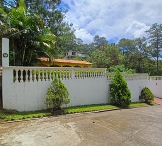 Casa en Venta Hacienda las Flores San Juan Sacatepéquez