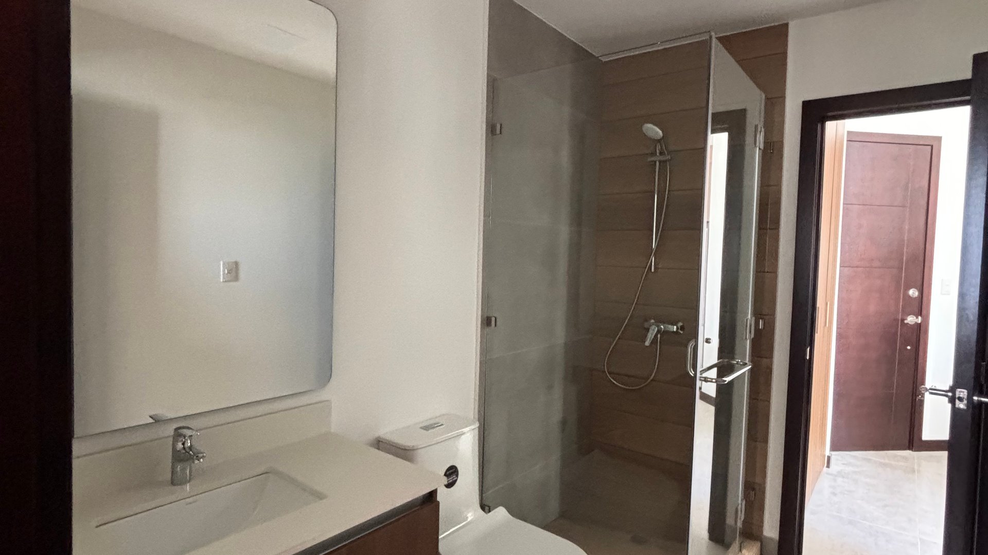 APARTAMENTO PARA ESTRENAR  45Mts2 EDIF. Arles ZONA 15 - Miniatura 9