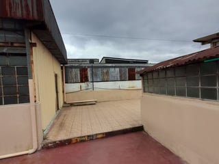 Casa en venta en Avenida Bolivar zona 8 | 10 habitaciones y 2 niveles - 3