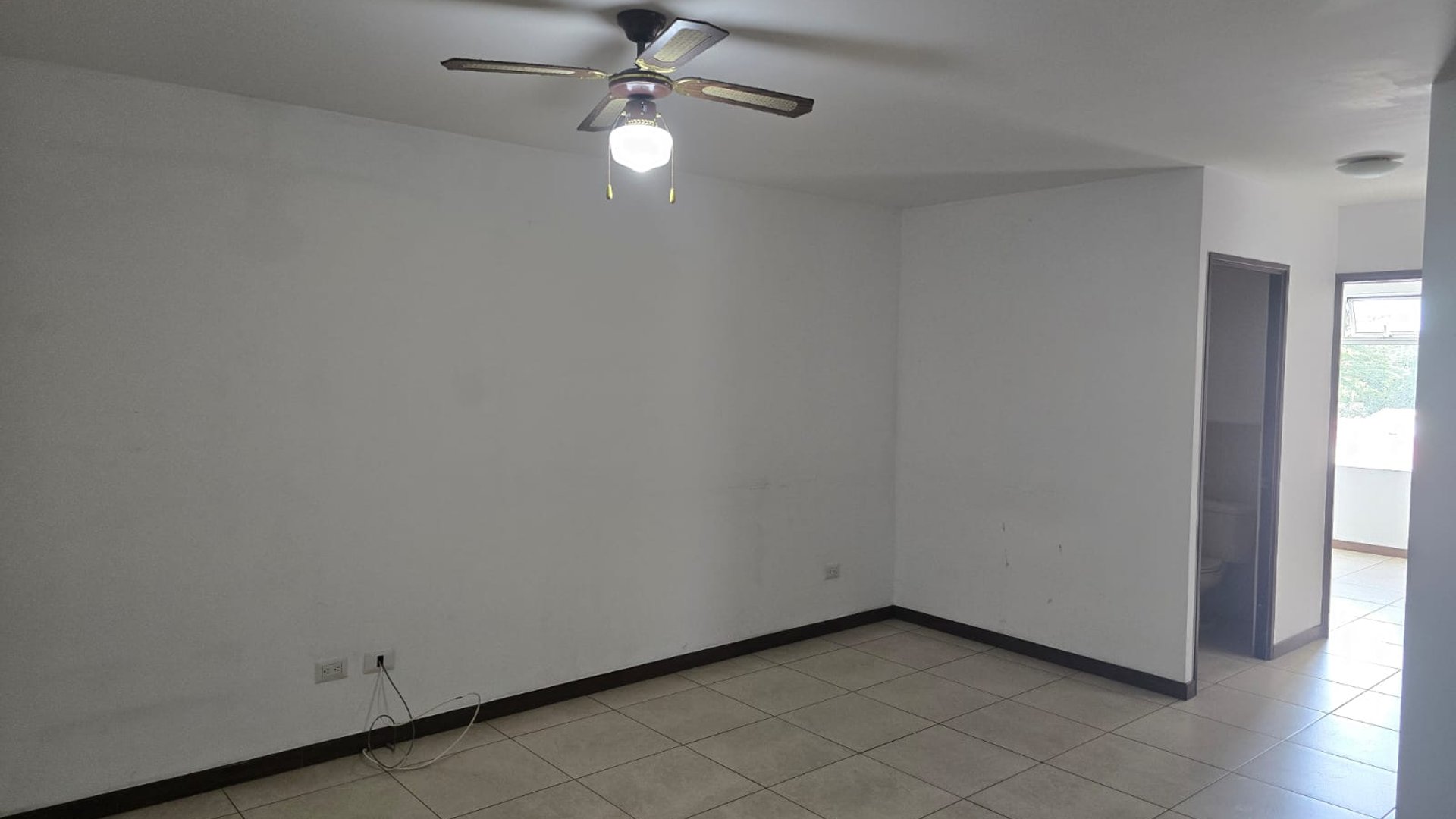 Rento apartamento en Santa María Las Charcas - 2 hab - Ref-6044 - Miniatura 3