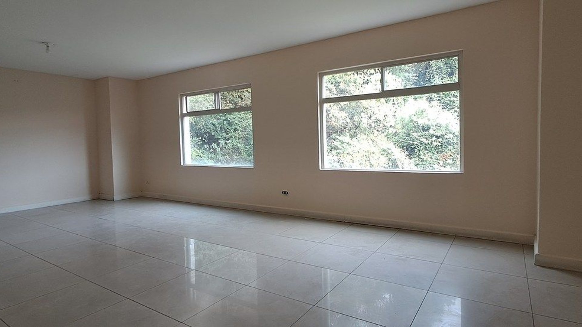 Apartamento en ALQUILER en condominio Monte Azul Villa Canales