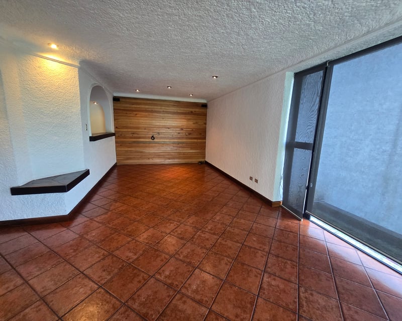 Casa Estilo Colonial en Renta en Condominio El Socorro km 12 CAES, Jardin Grande