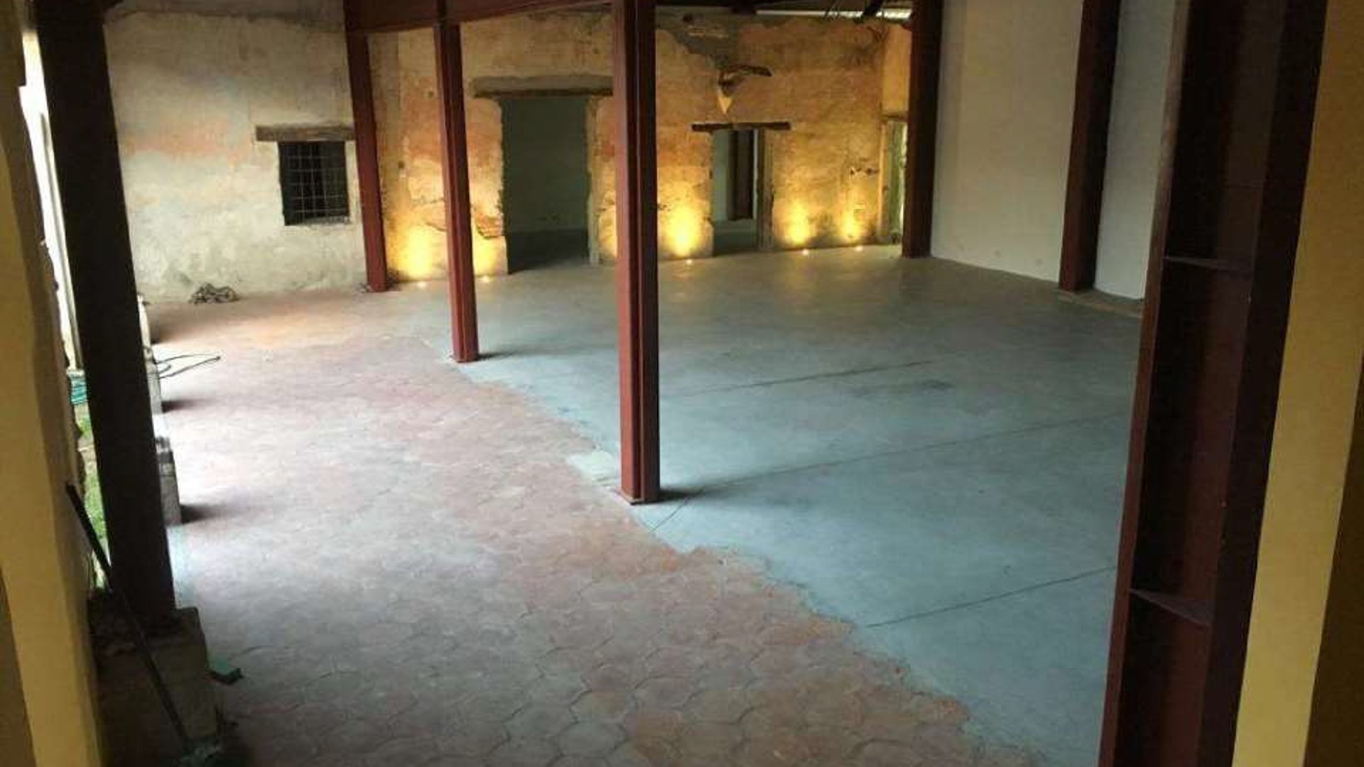 Oficina en alquiler en Palacio Arzobispal zona 1. - Miniatura 6