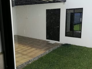 Hermosa Casa de 1 Nivel - 4