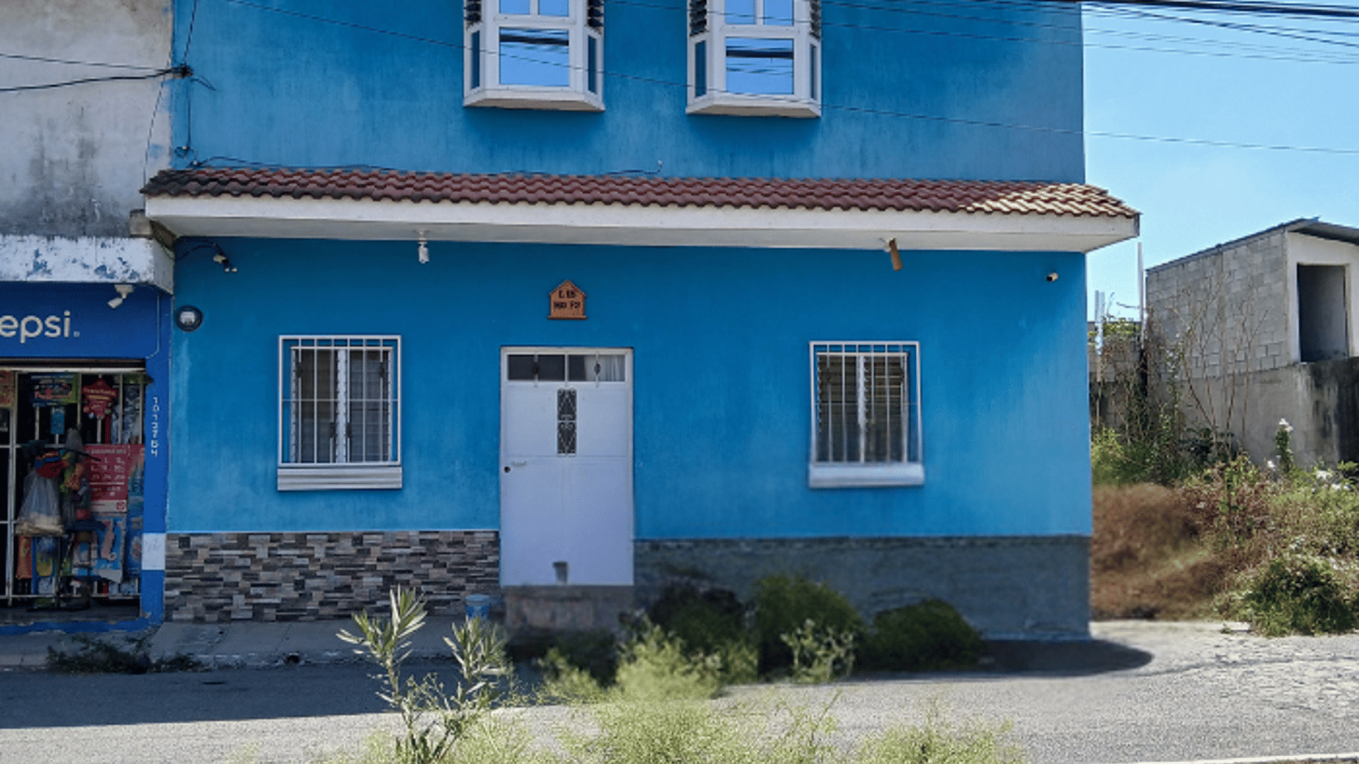 Casa Tres Niveles en venta  Las Mercedes Villa Canales