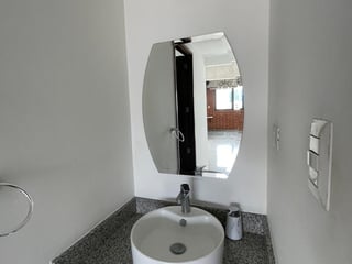 Loft de 2 niveles en 4Venezia Zona 4 | 1 habitacion + estudio con piso de vidrio - 5