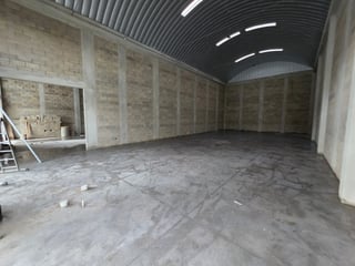 Rento bodega de 300 metros en kilometro 16.5 de CAES Ref-5243 - 2