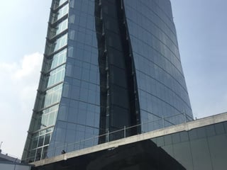 Oficina en Renta en Edificio Corporativo Km 9 CAES - 2