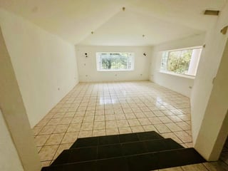 📍 CASA EN VENTA – 6 HAB - LOMAS DE SAN RAFAEL | KM. 16.5 CAES - 5