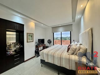 Apartamento Penthouse en Renta, Zona 15 (R10164) - 2