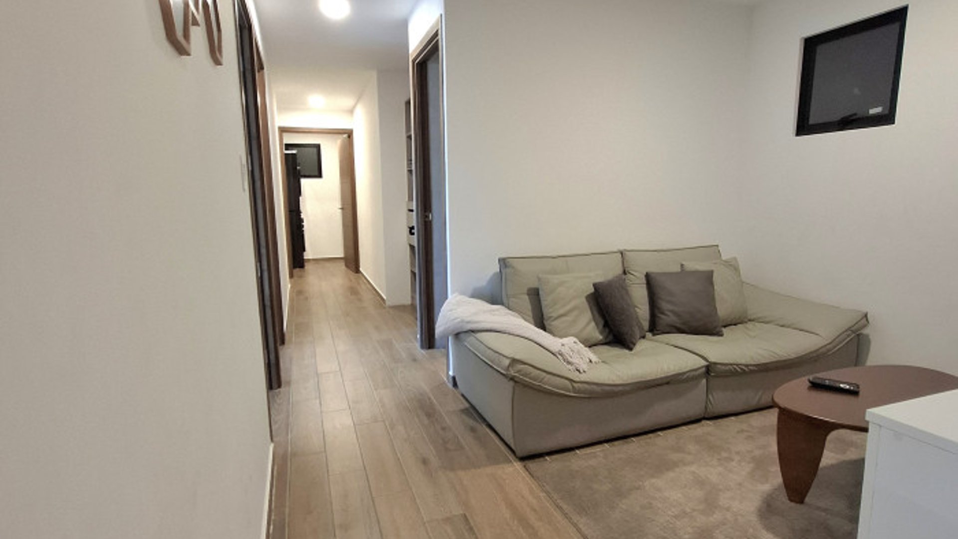 Apartamento Amueblado de 3 Habitaciones en Parque 14 - Miniatura 14