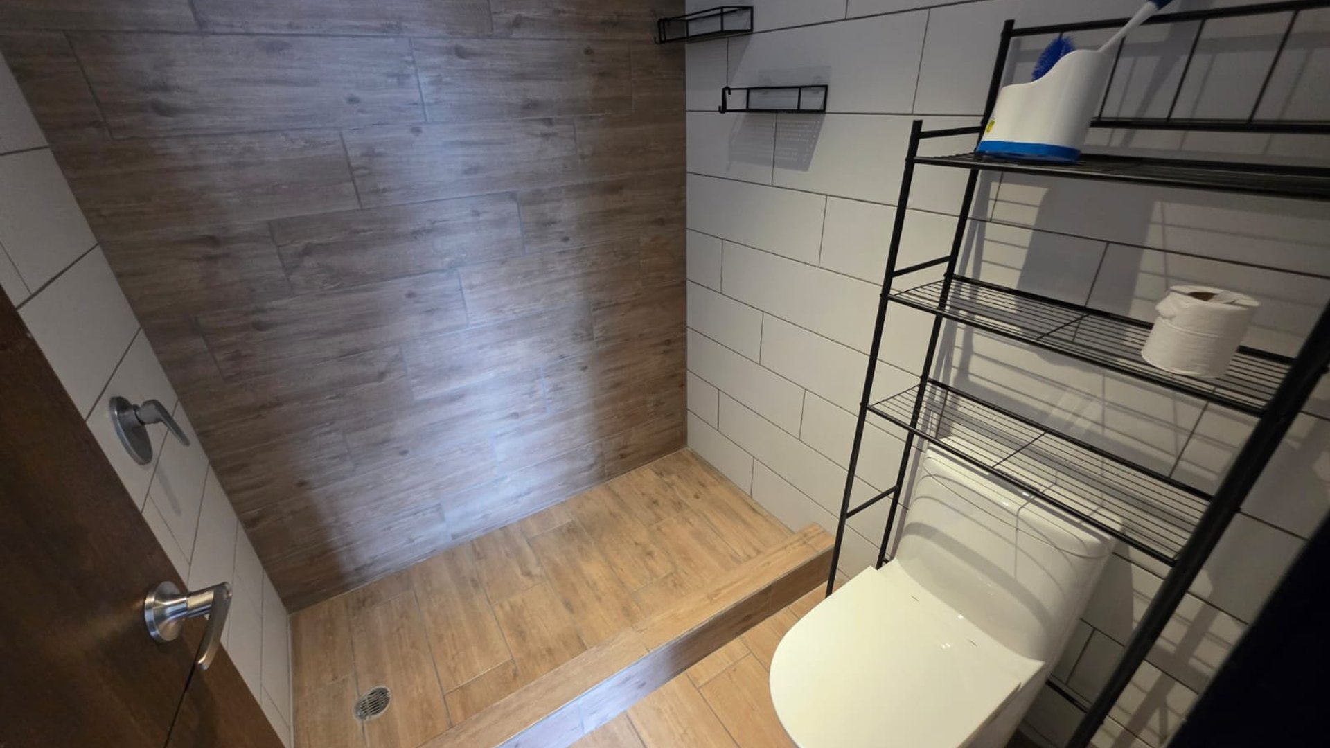 Apartamento en renta Diagonal 6 zona 10 - 3 habitaciones Ref-5925 - Miniatura 11