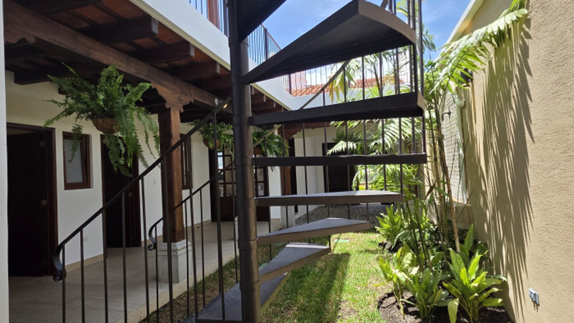Casa en Venta cercanas Antigua Guatemala Sacatepequez - Miniatura 13
