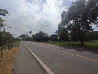 Terreno Comercial en Renta sobre Carretera al Puerto - 2