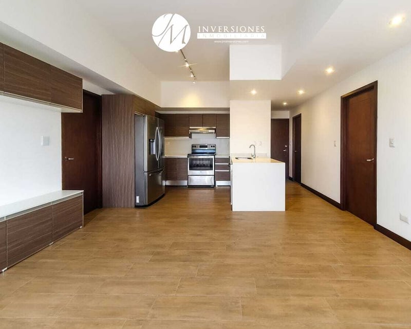 Apartamento en Renta de 2 Dormitorios en zona 10