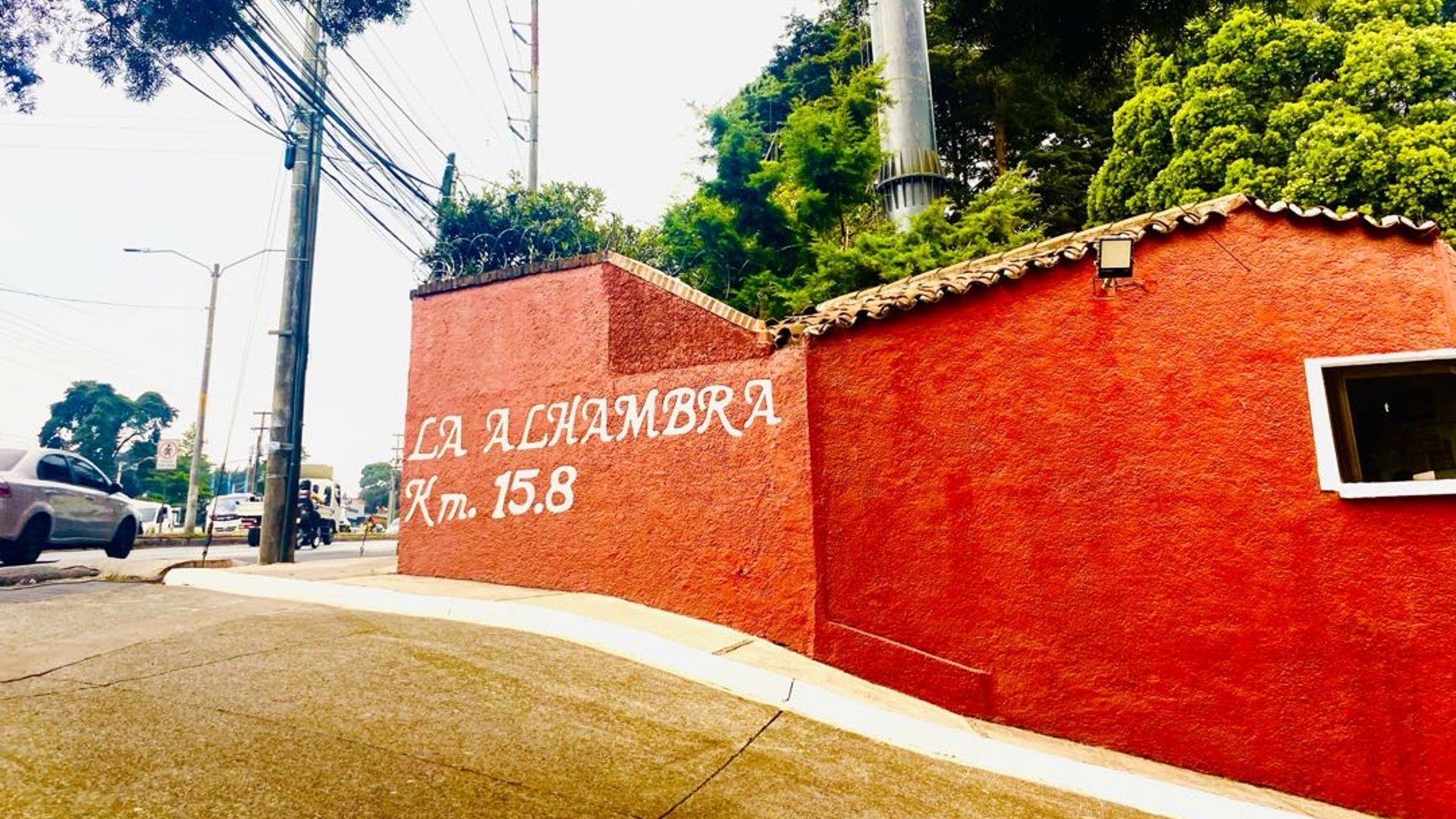 CASA EN VENTA EN CONDOMINIO LA  ALHAMBRA Km.15.8 CARRET. AL  SALVADOR
