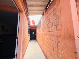 CASA EN VENTA EN VILLA NUEVA ZONA 10 - 4