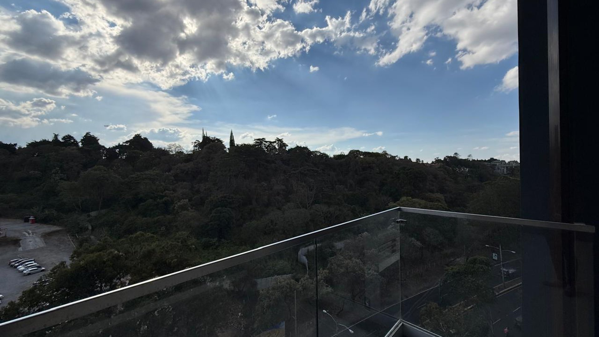 EDIFICIO SPAZIO ZONA 15 NUEVO APARTAMENTO EN RENTA 3 HABITACIONES - Miniatura 4