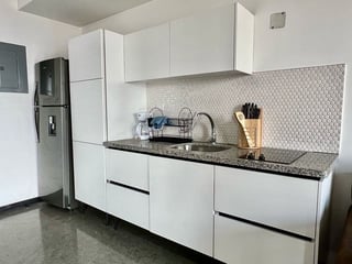 Apartamento en Venta Edificio Cuatro Venezia Zona 4 - Image 15