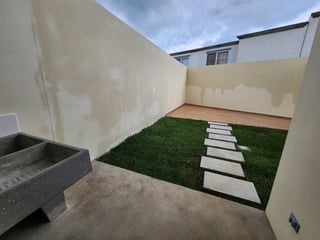 Vendo Linda Casa en Hacienda Las Mercedes 1 - 3