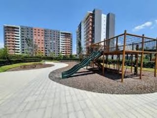 📍 APARTAMENTO EN RENTA – EDIFICIO SEGHERÍA | ZONA 14 - Image 16