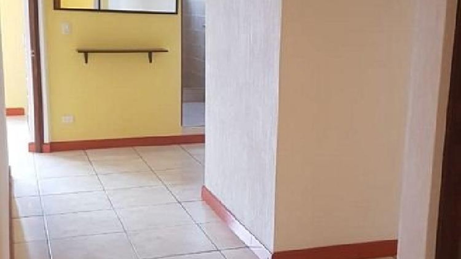 Apartamento en Venta, Altos de la Colina Zona 12 - Miniatura 8