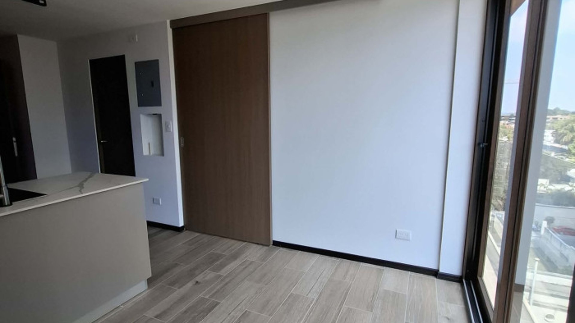 Apartamento en renta Biko zona 10 - Miniatura 6