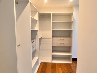 Precioso apartamento de 2 niveles con jardín en ZEN zona 16 - Image 8