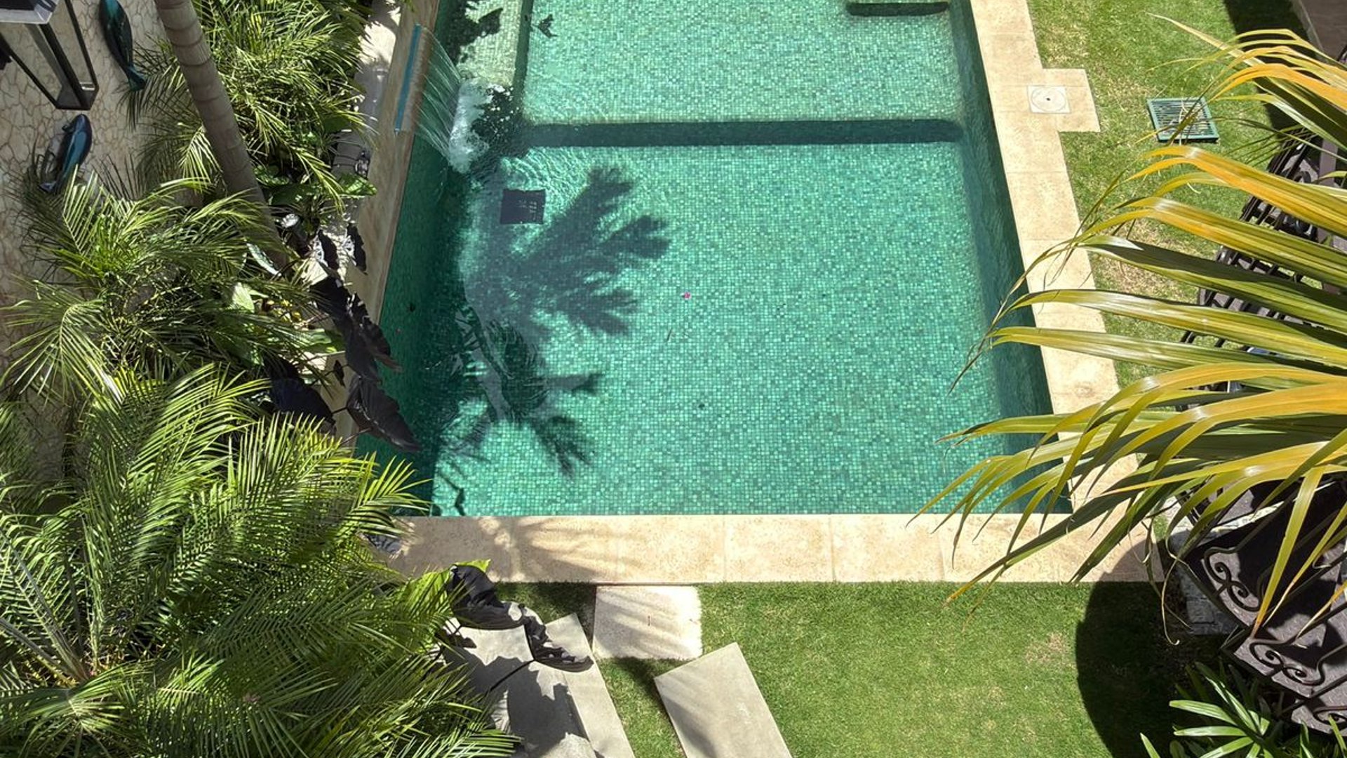 HERMOSA CASA EN VENTA EN CONDOMINIO EXCLUSIVO DE ANTIGUA G. - Miniatura 2