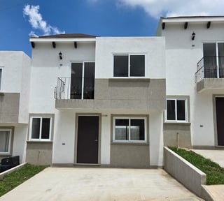 Casa en renta en Condominio Condado Florenza, San José Pinula