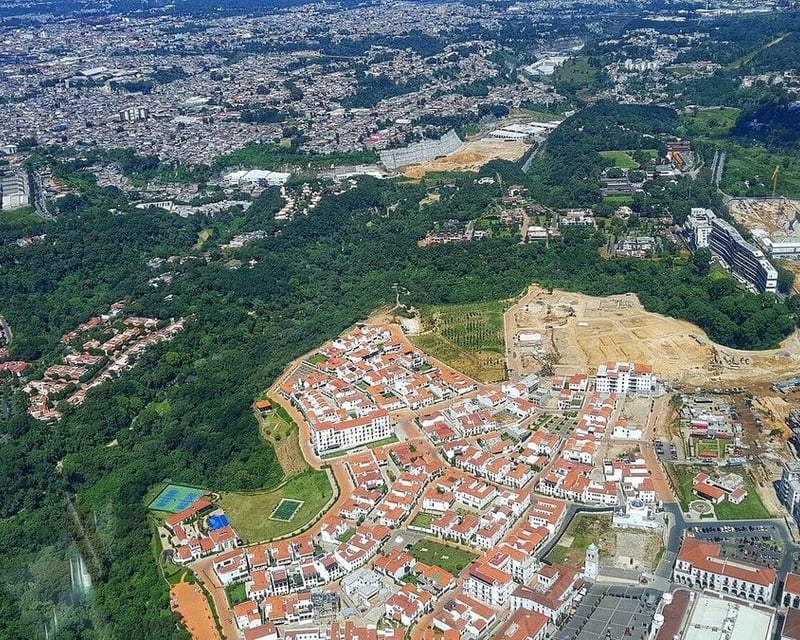 Terreno en Venta – Zona 16 | Ideal para Proyecto de Vivienda