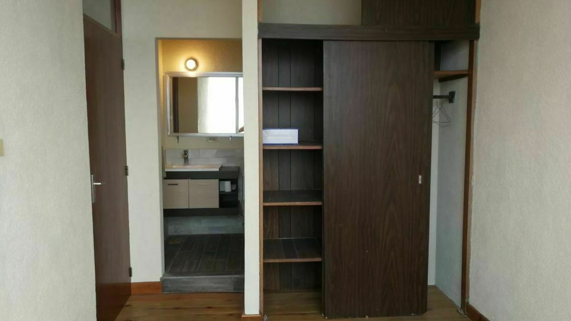 VENDO Apartamento en Z.1 por $127,000 + 3% de timbres