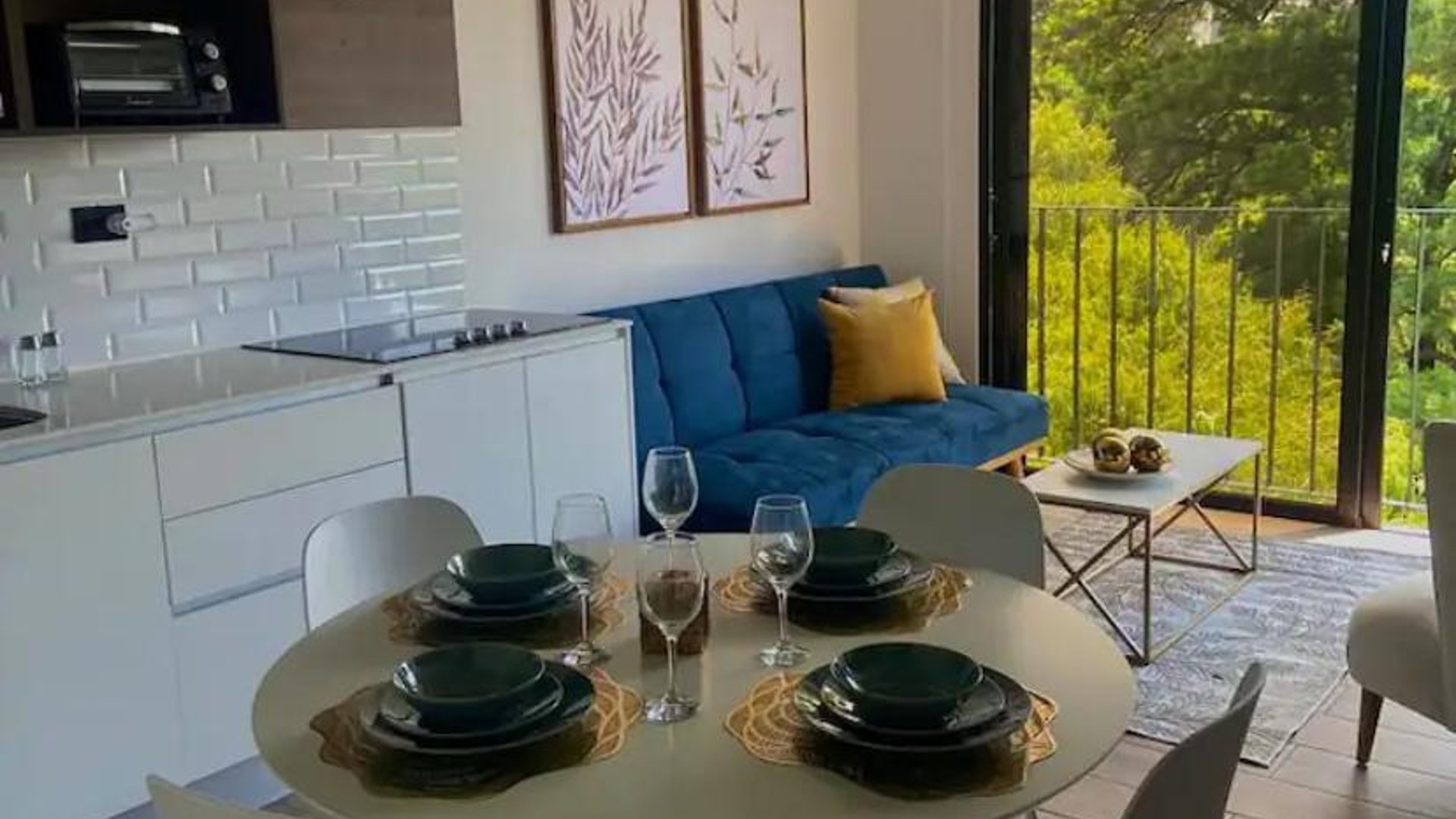 VENTA DE CÉNTRICO APARTAMENTO - EON, ZONA 10
