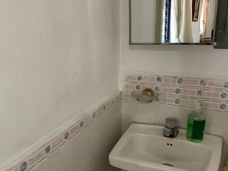Vendo Casa con Apartamento independiente en Zona 13 - 2