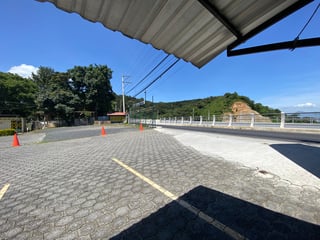 Terreno para negocio en alquiler carretera a El Salvador km. 24.5 - Image 1