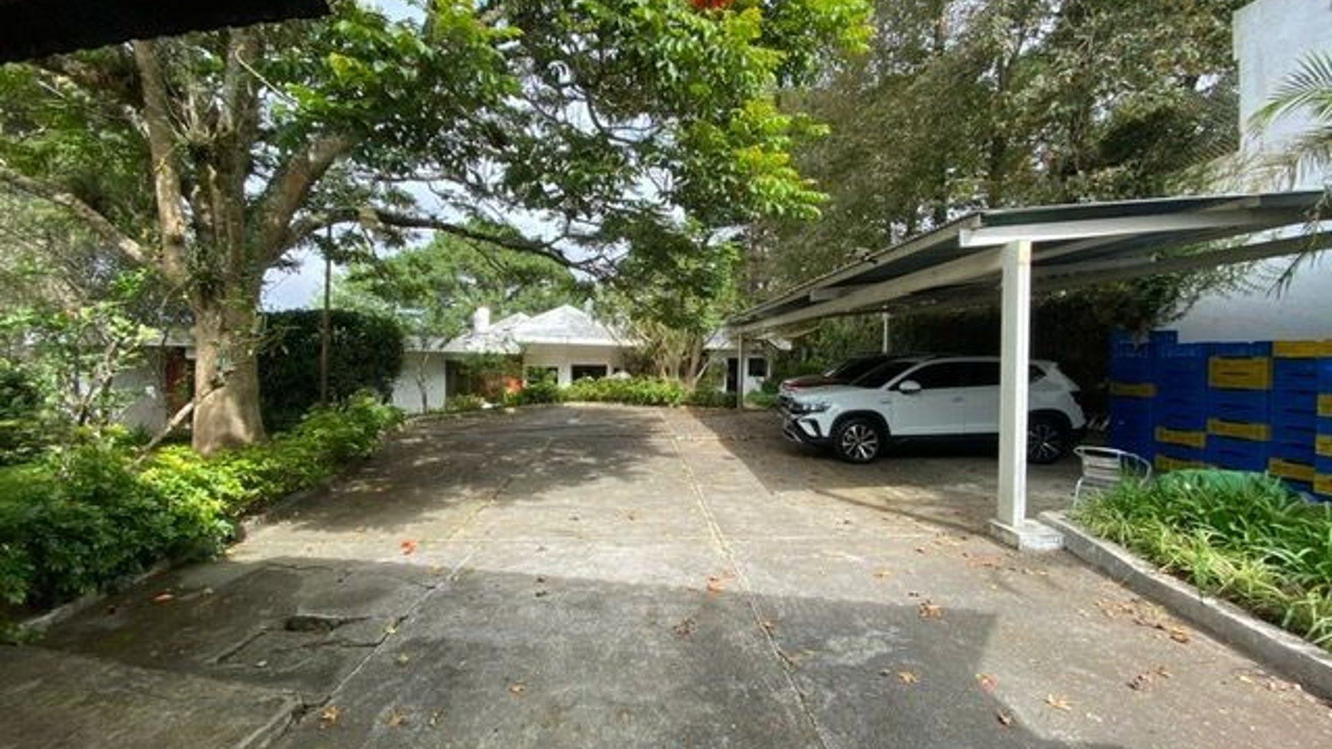 Casa en Venta – Calle de Liquidámbar, Muxbal