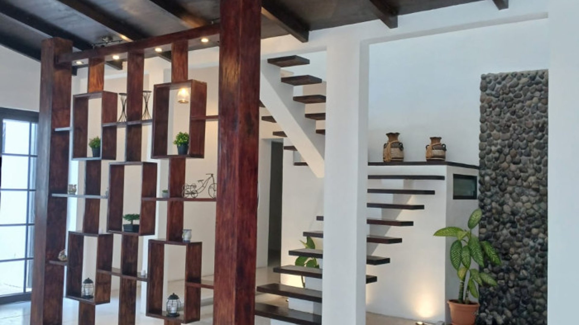 En venta casa amplia en Hacienda del Comendador