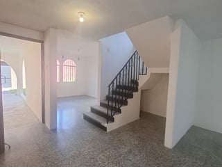 Casa en Renta en Zona 10 área de Pricesmart - Image 5