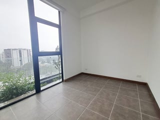 APARTAMENTO EN RENTA P/ESTRENAR,  EDIF. QUINCE ESQUINA, ZONA 15 - 4