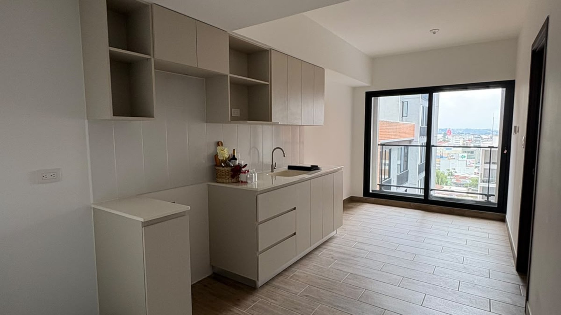 Apartamento en Venta Edificio Modra 2, zona 4 N7